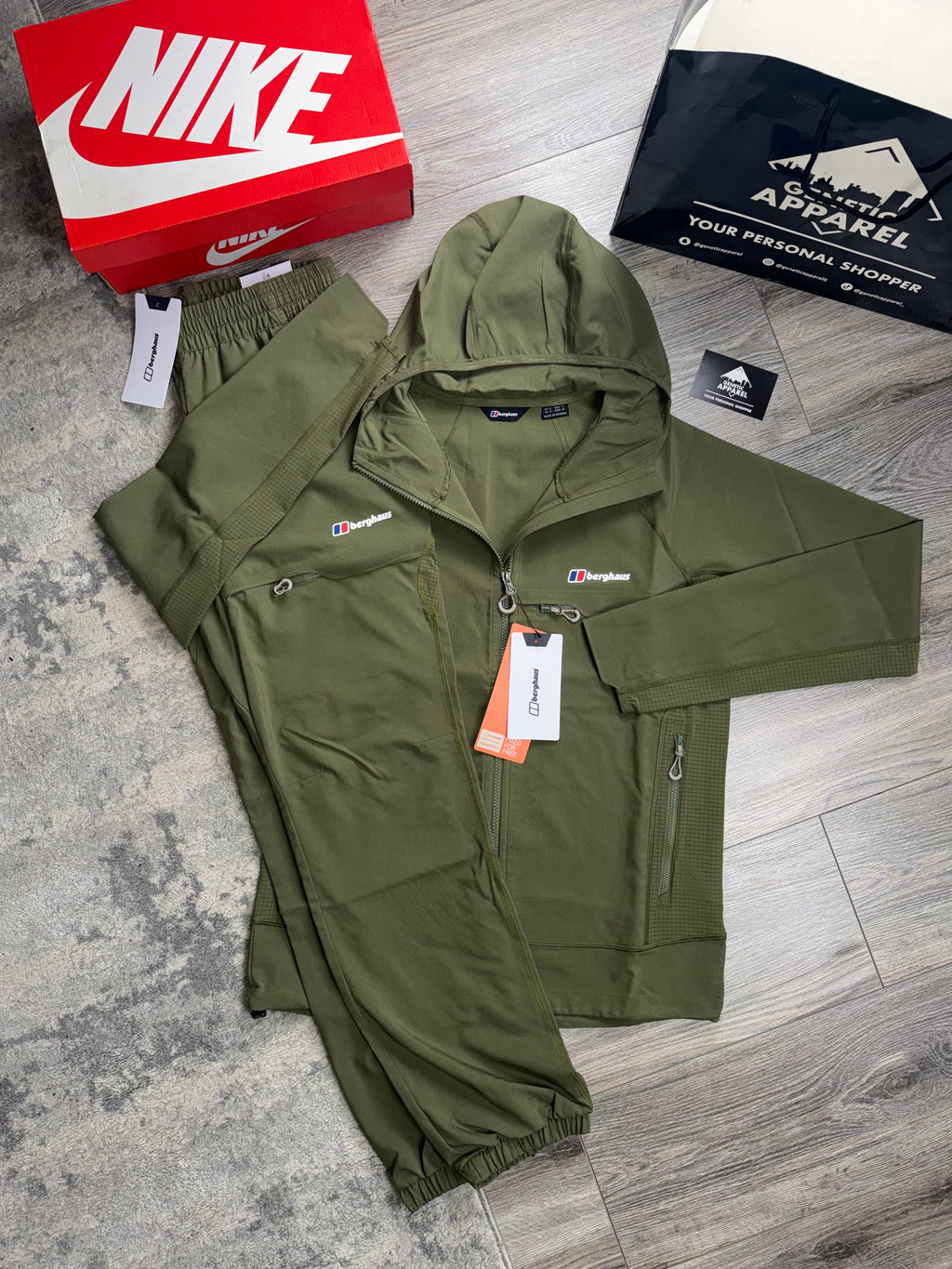 Berghaus Waved Tracksuit - ‘Khaki’