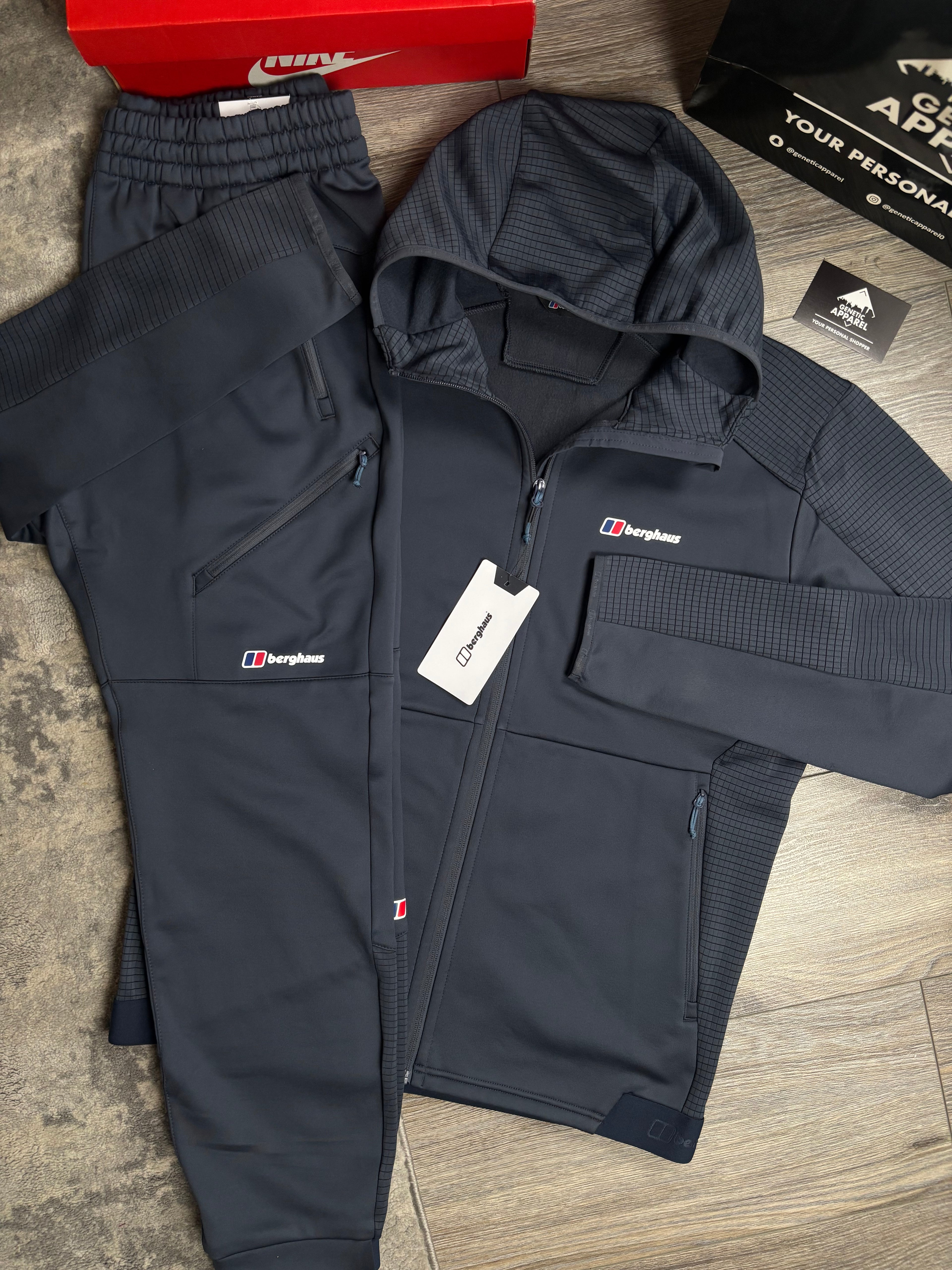 Berghaus Hybrid Tracksuit - ‘Navy’